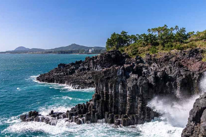 大浦海岸柱状节理带