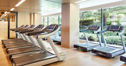 The ultimate combination of exercise and relaxation in the indoor gymnasium